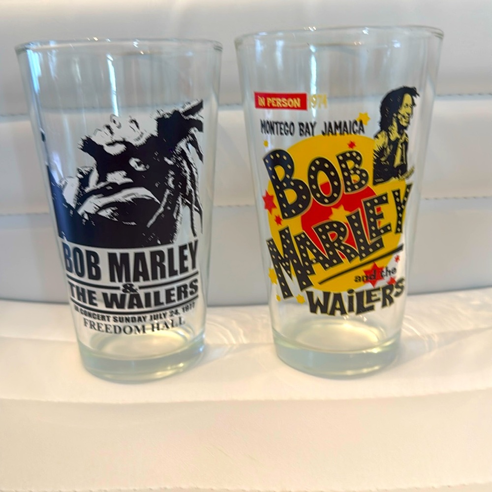 Bob Marley & The Wailers 2 Pilsner Cups. 1974 & 1977 Like New. Collectible